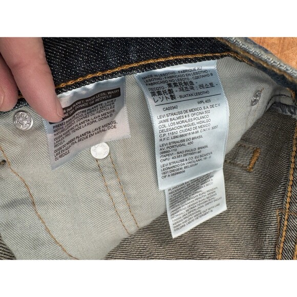 Levi's 505 Men's Straight Leg Denim Jeans Medium Wash Size 36 x 34 - Picture 4 of 12